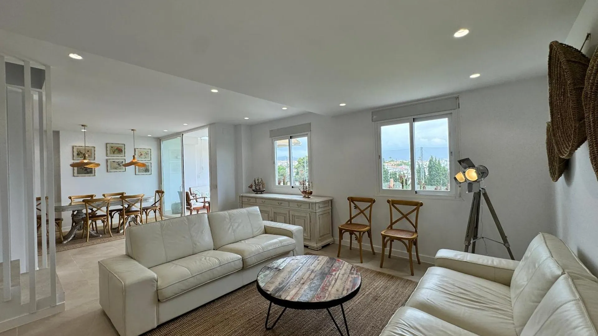 Sea And Mountain Views Penthouse In Guadalmina - Eaw Homes Marbella