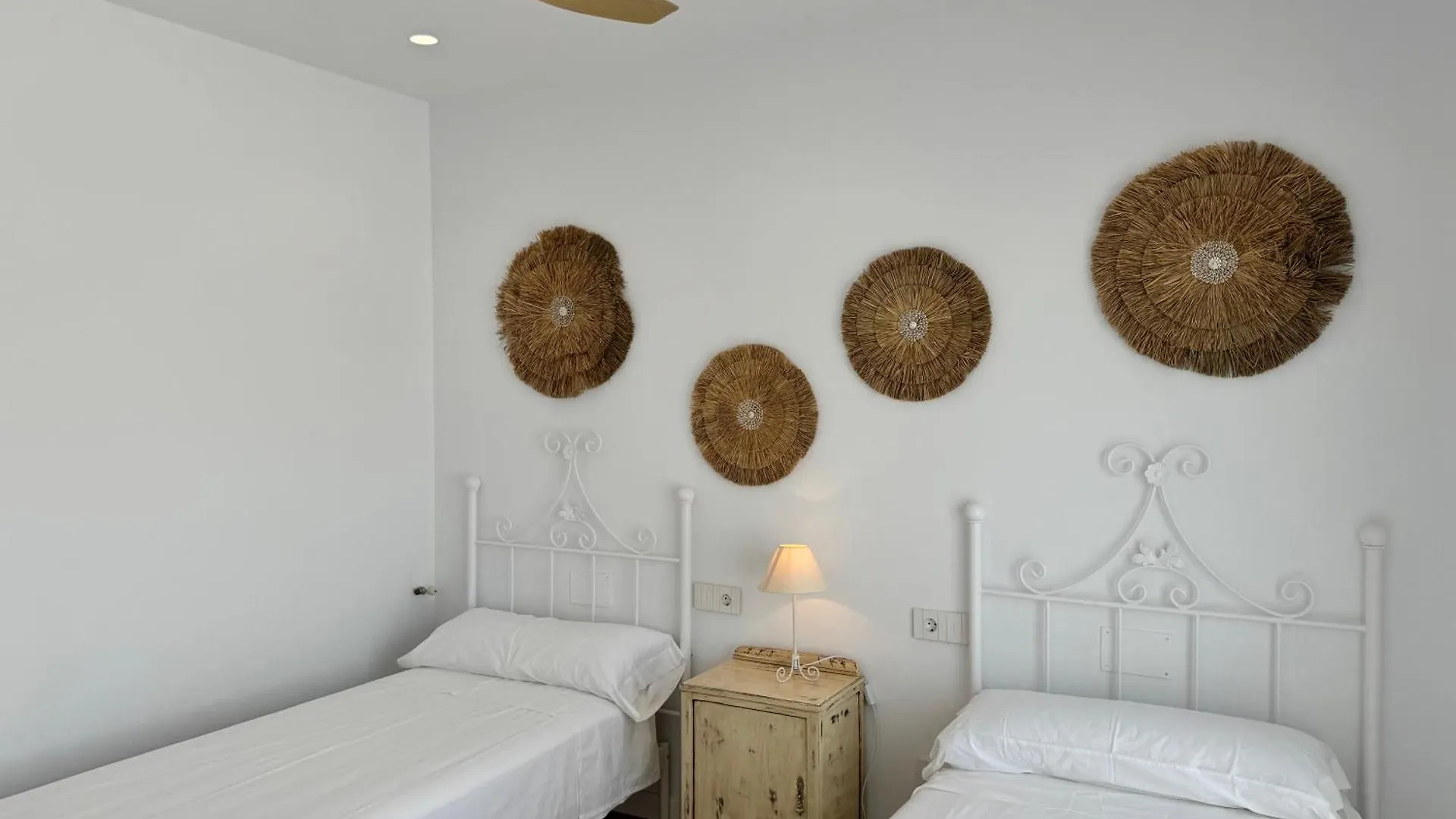 Apartment Sea And Mountain Views Penthouse In Guadalmina - Eaw Homes Marbella