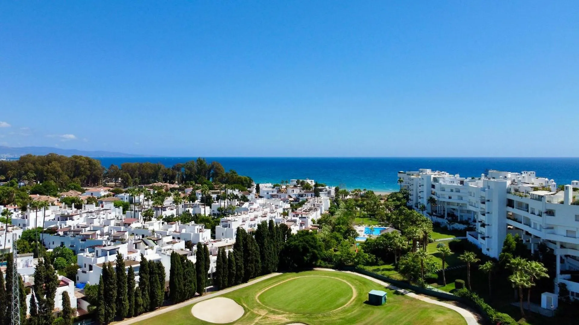 Sea And Mountain Views Penthouse In Guadalmina - Eaw Homes Marbella Apartment