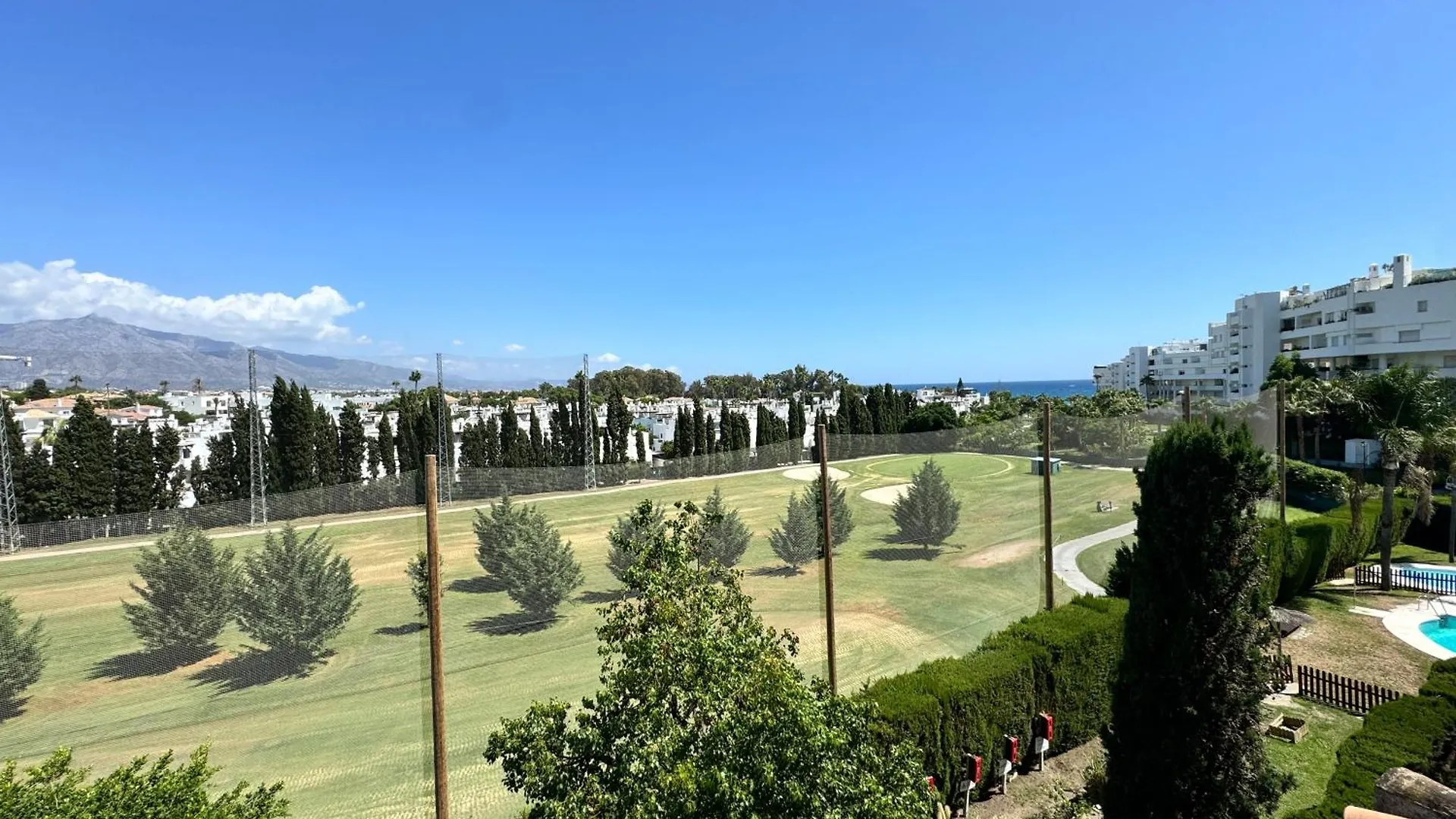 Apartment Sea And Mountain Views Penthouse In Guadalmina - Eaw Homes Marbella